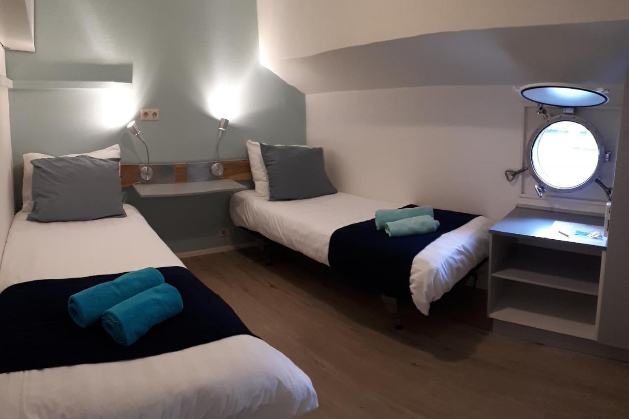 On Water Bed & Breakfast 3*