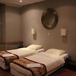 Skyline Hotel