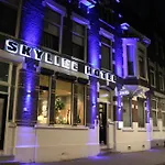 Skyline Hotel