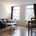 Just Stay - Central Apartment West Kruiskade