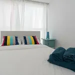 New Maas Apartment