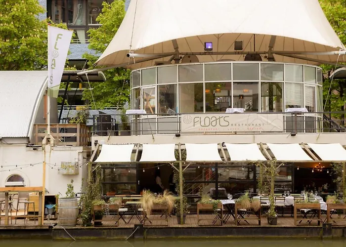 FLOATS by H2OTEL Rotterdam