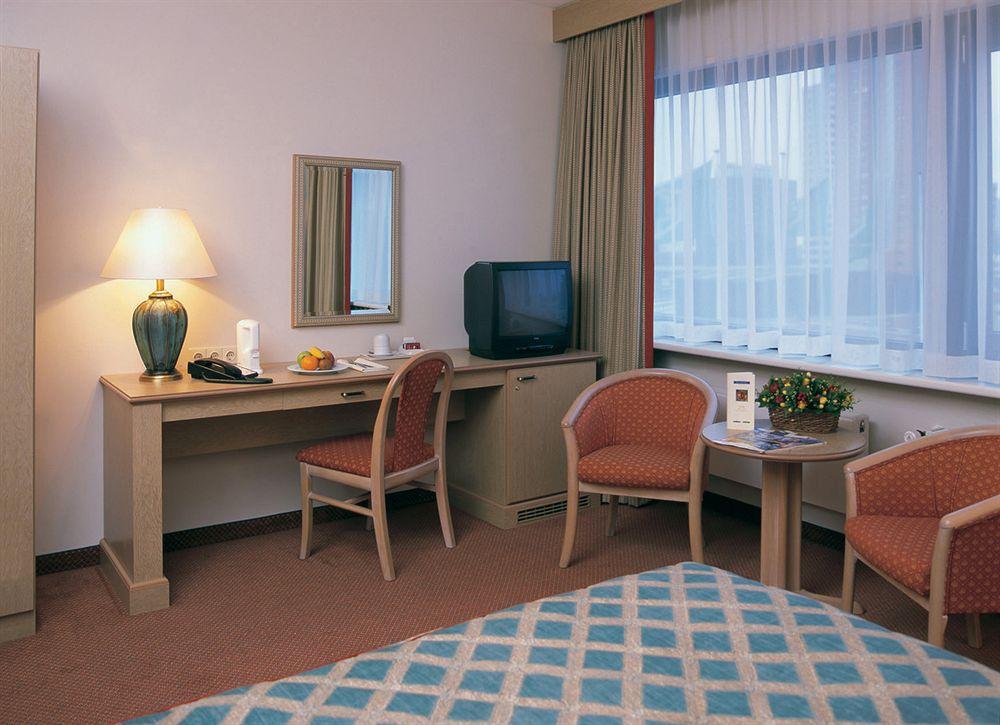 Nh Bedbank - Rotterdam 4* Roterdão