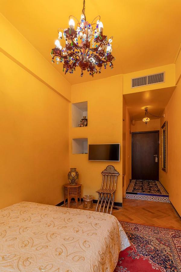 Bazar Hotel 2*