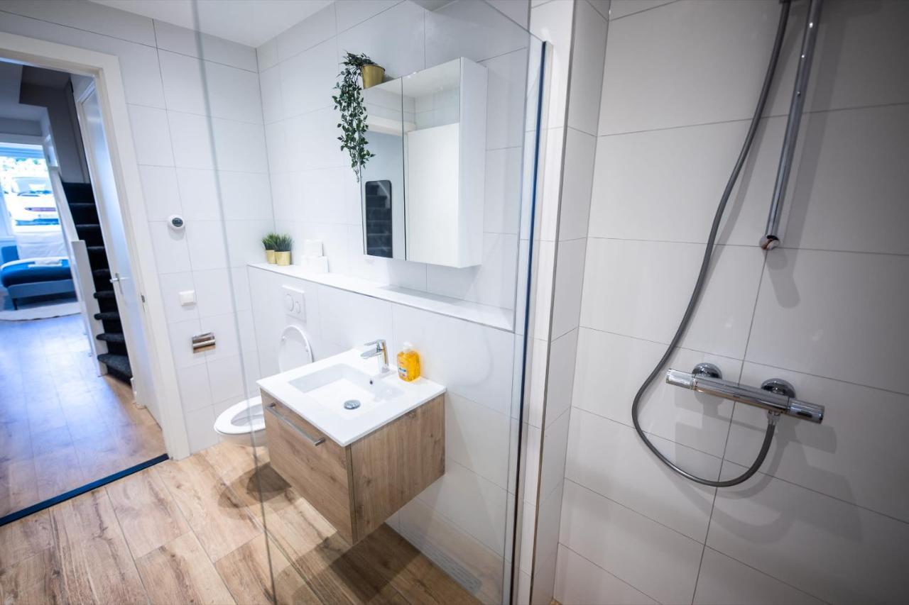 Distinct 2 Bedroom Serviced 84m2 -vp2d-