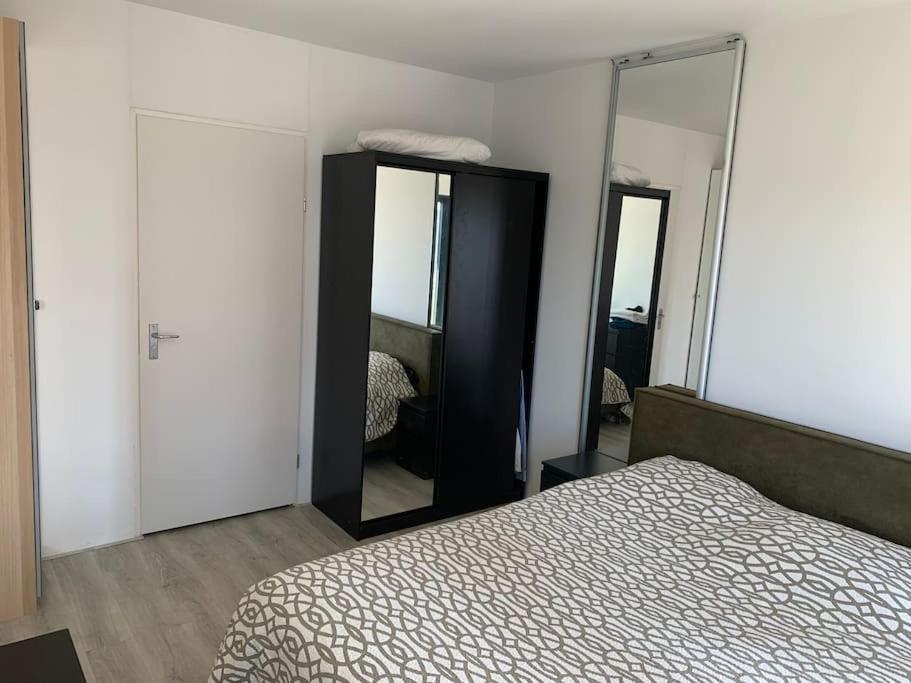Stunning View Apt Free Parking Apartment *