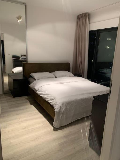 Stunning View Apt Free Parking Apartment *