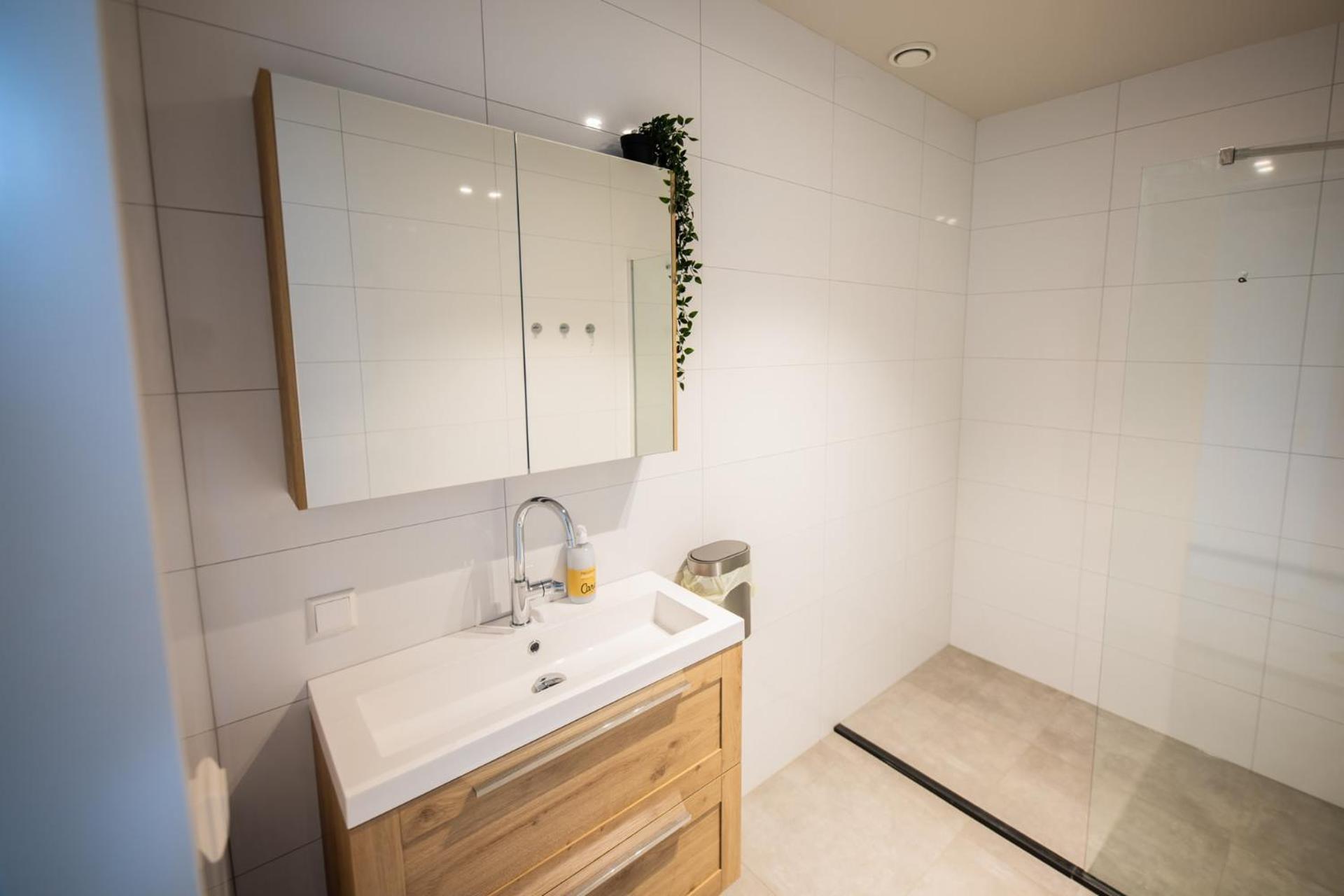 Ample 3 Bedroom * Rotterdam