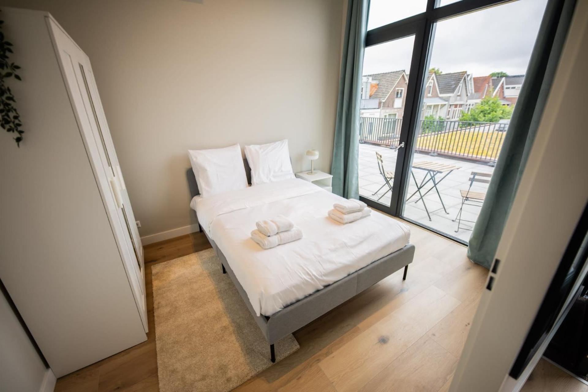 Ample 3 Bedroom Appartement Rotterdam