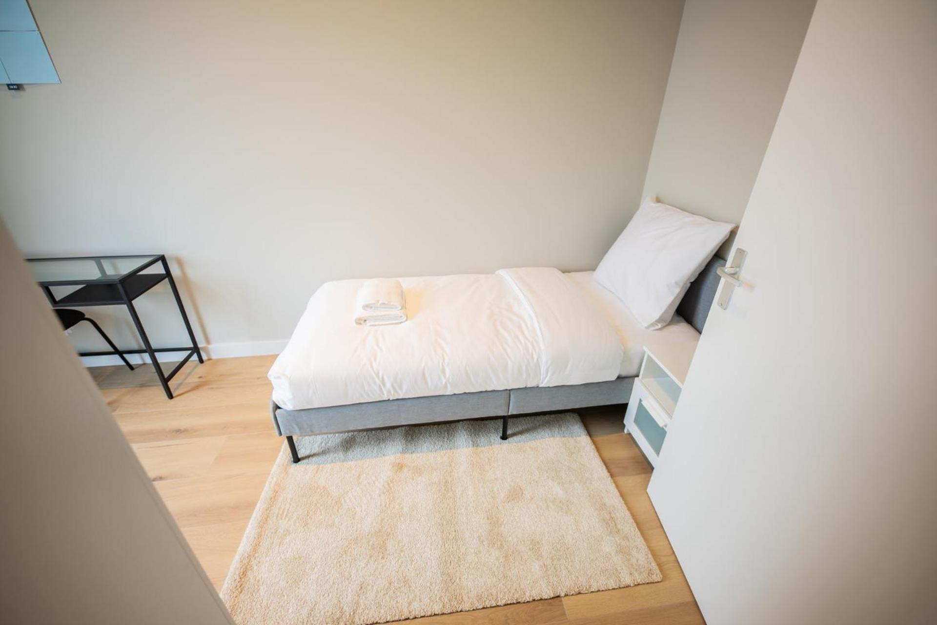 Ample 3 Bedroom Appartement