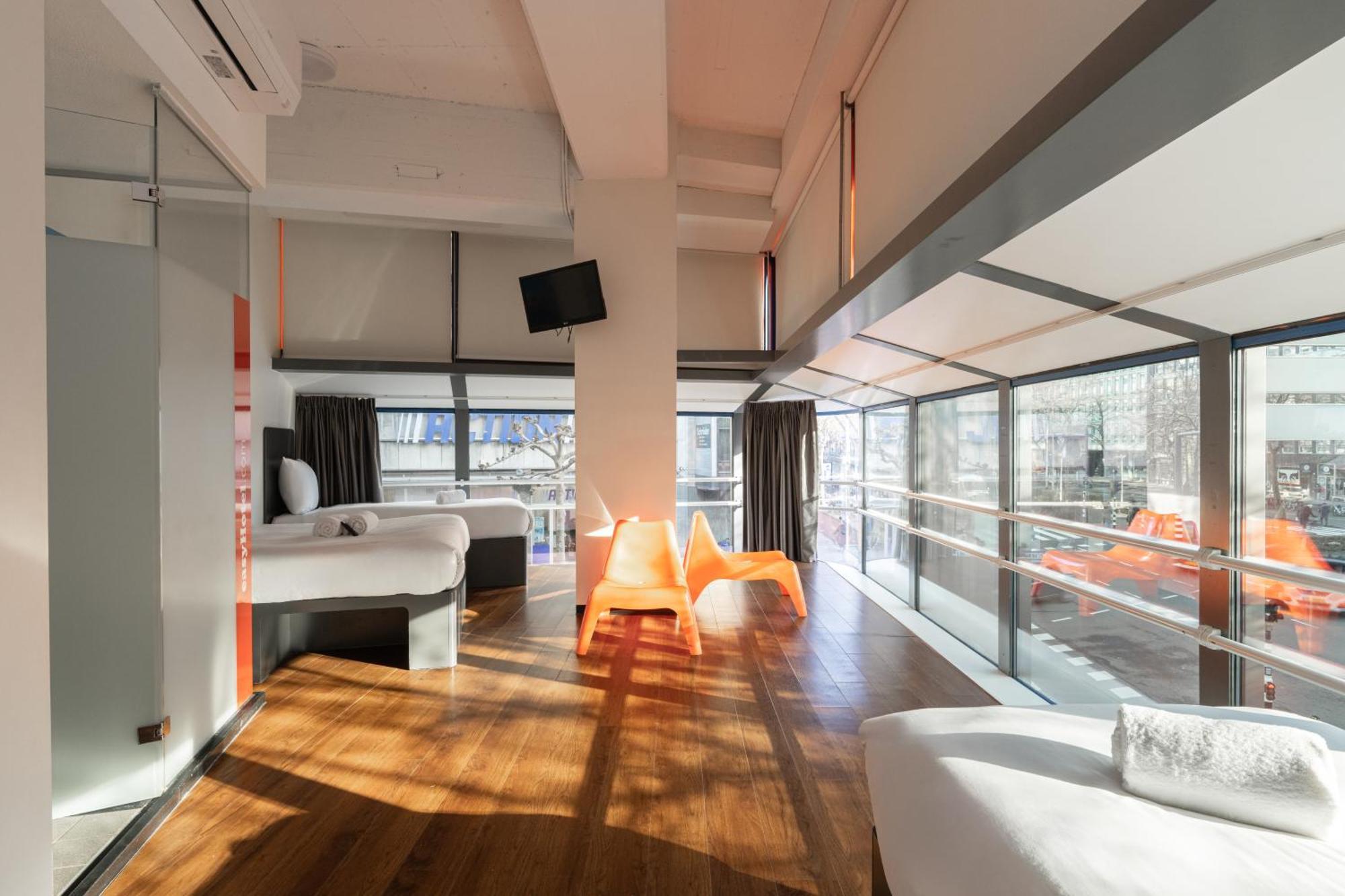 Easyhotel Centre Hotel