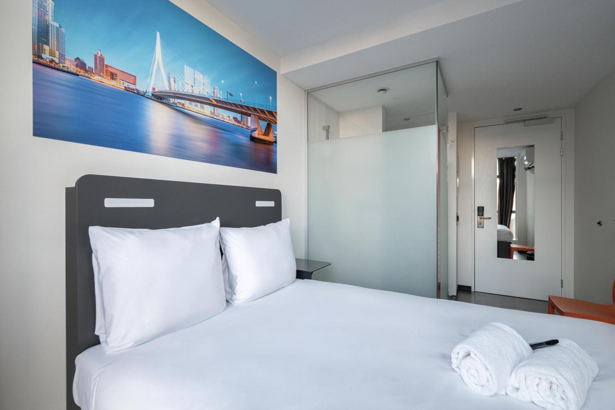 Hotel Easyhotel Centre 2*