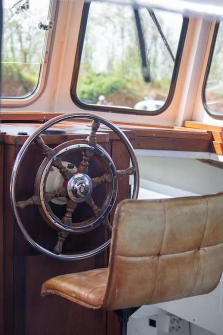 Classic Boat 4-6p Boco Living Marina Rotterdam