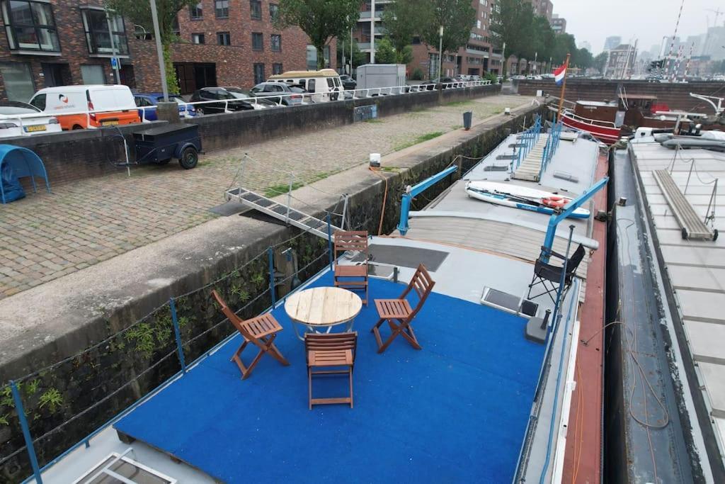 Classic Boat 4-6p Boco Living Marina * Rotterdam
