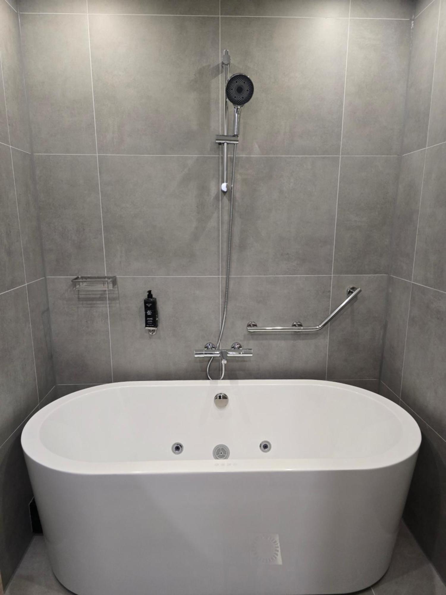 Port Hotel 3*