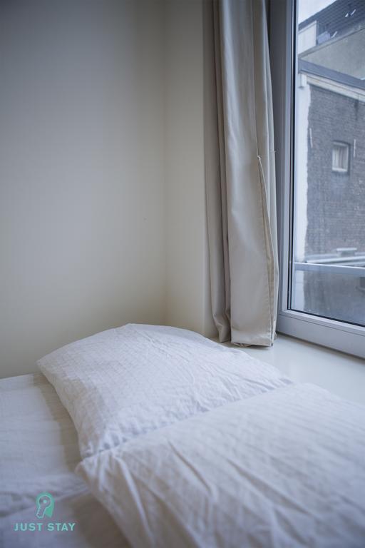 Just - Central West Kruiskade Appartement