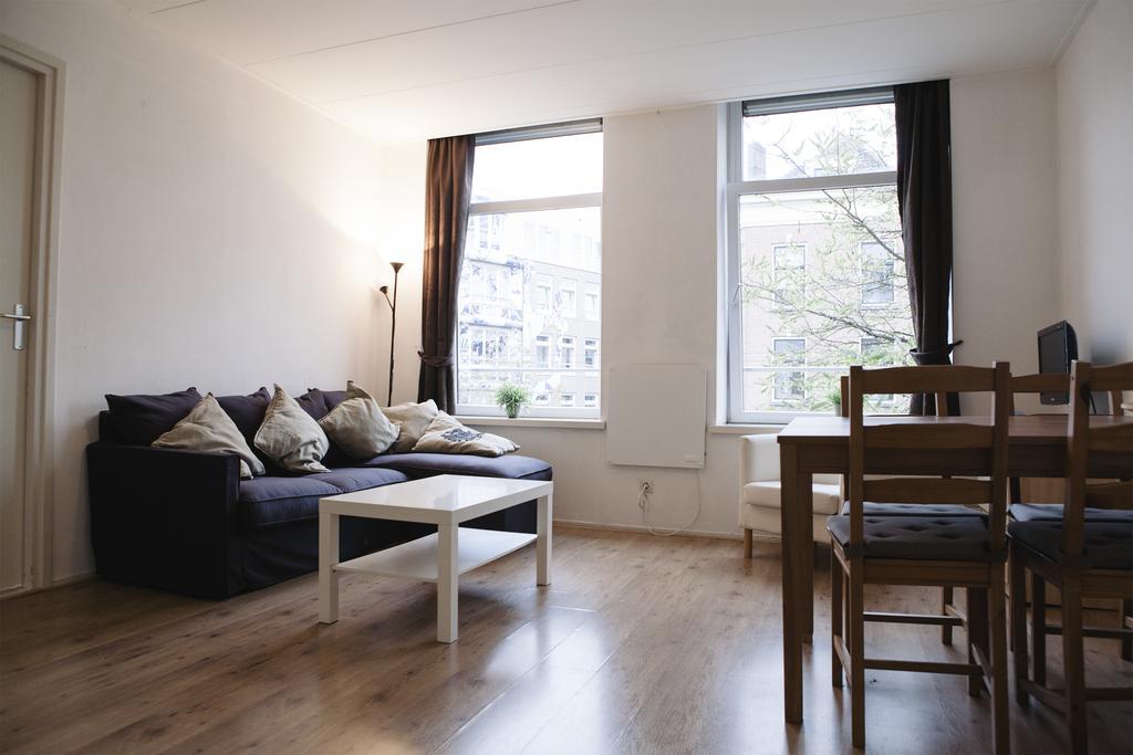 Just - Central West Kruiskade Appartement