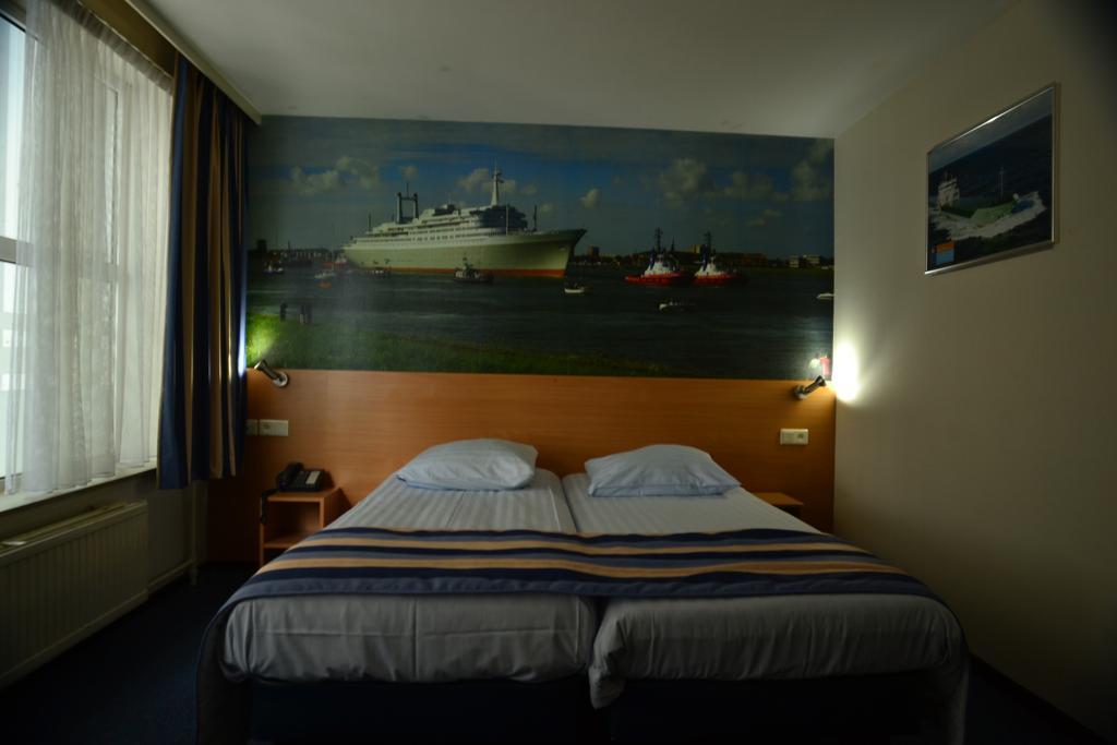 Hotel Maritime
