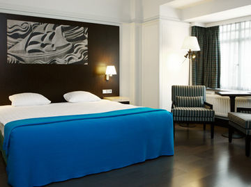 Nh Bedbank - Rotterdam 4*