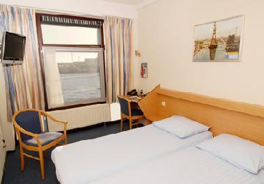 Maritime Hotel
