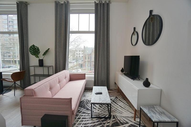 Hotel Metropolitan 4*