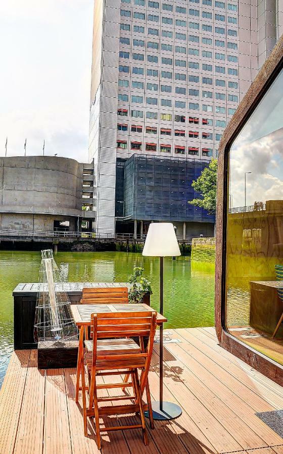Wikkelboats At Wijnhaven Botel Rotterdam