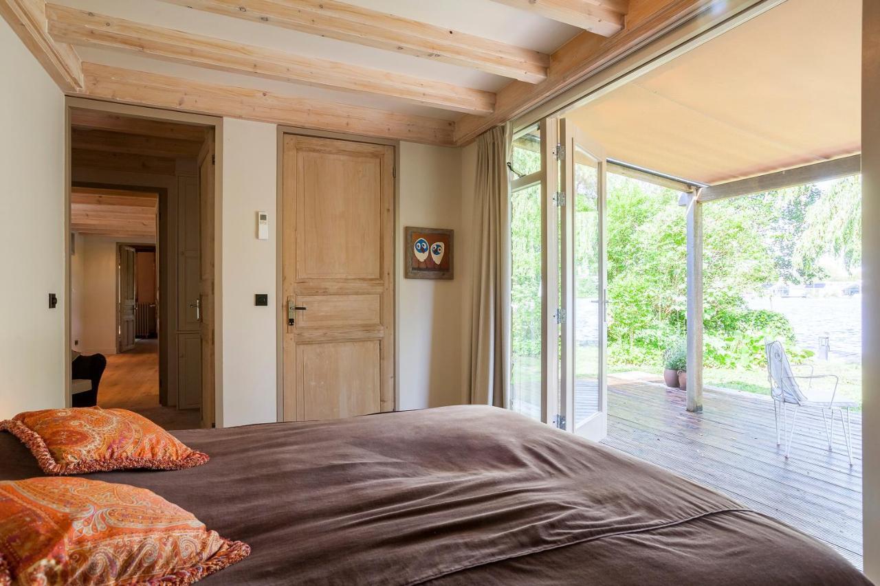 Huis In De Bergse Plas *