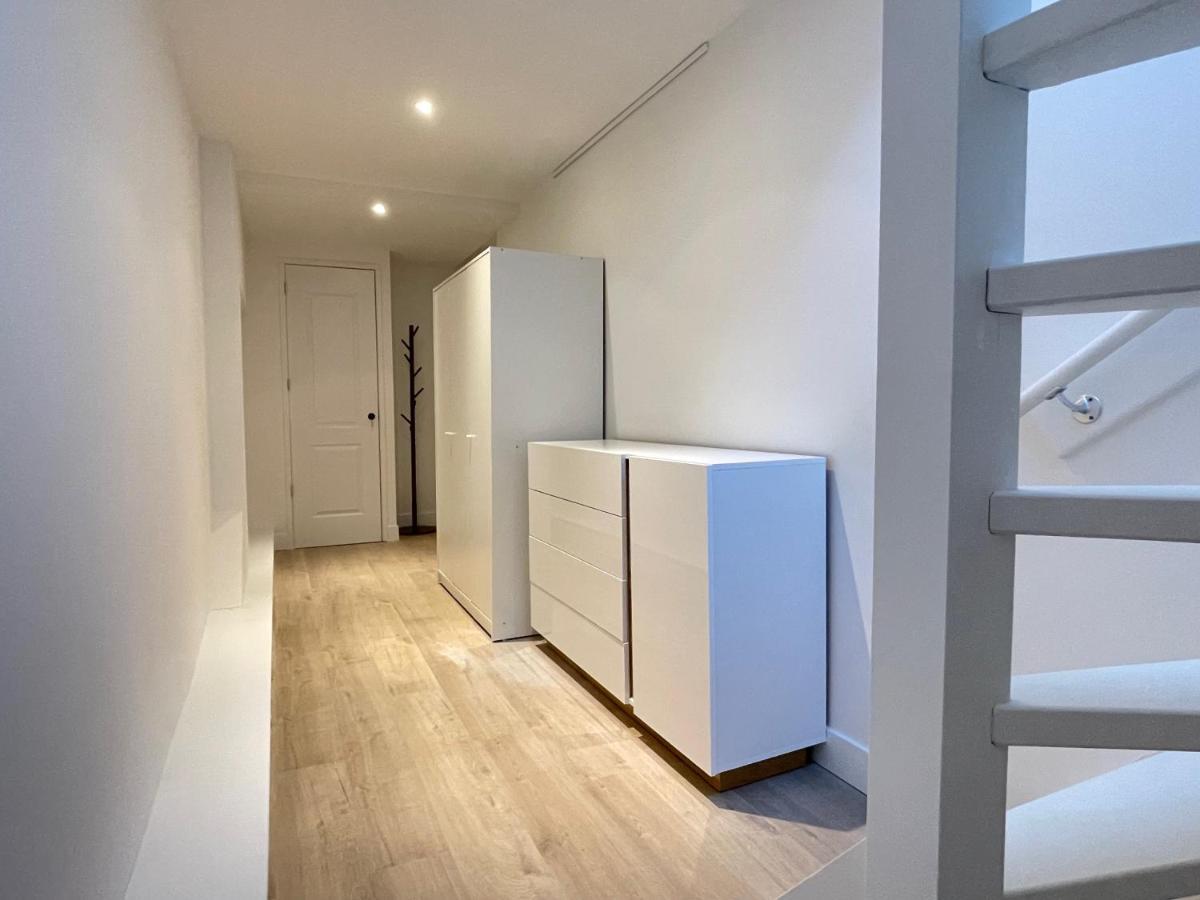 Awesome 1 Bedroom Serviced 54m2 -mnl A- * Rotterdam