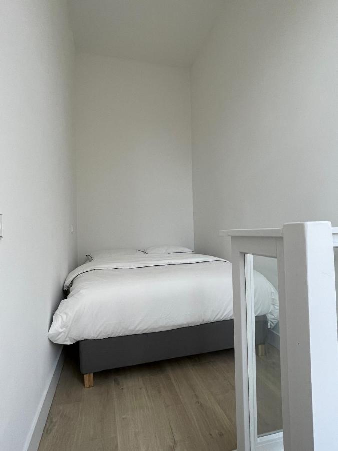 Awesome 1 Bedroom Serviced 54m2 -mnl A- Appartement *