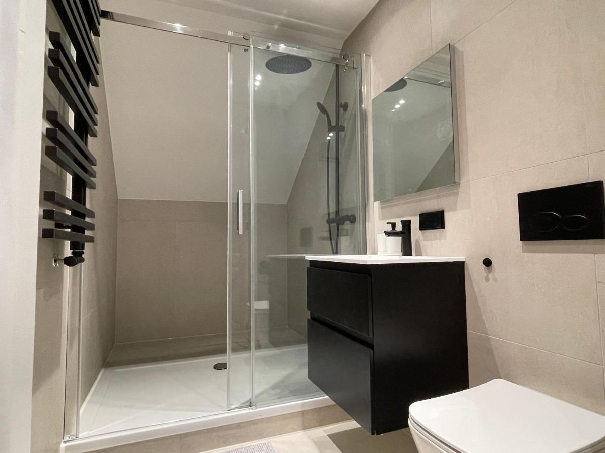 Appartement Awesome 1 Bedroom Serviced 54m2 -mnl A-
