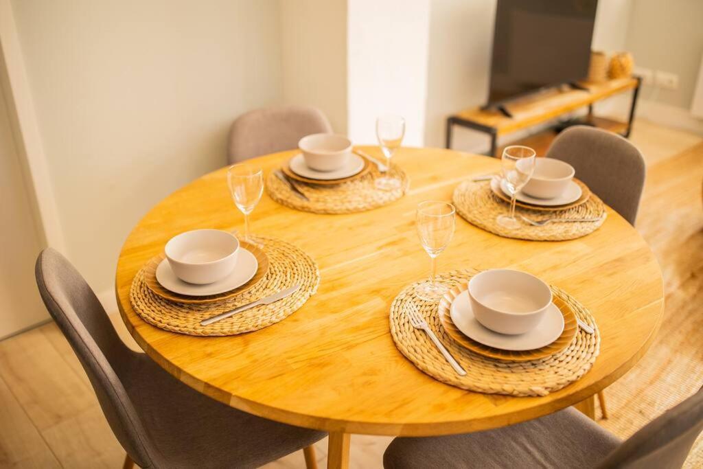 Tastefully 2 Bedroom Serviced 76m2 -kb22- Appartement Rotterdam