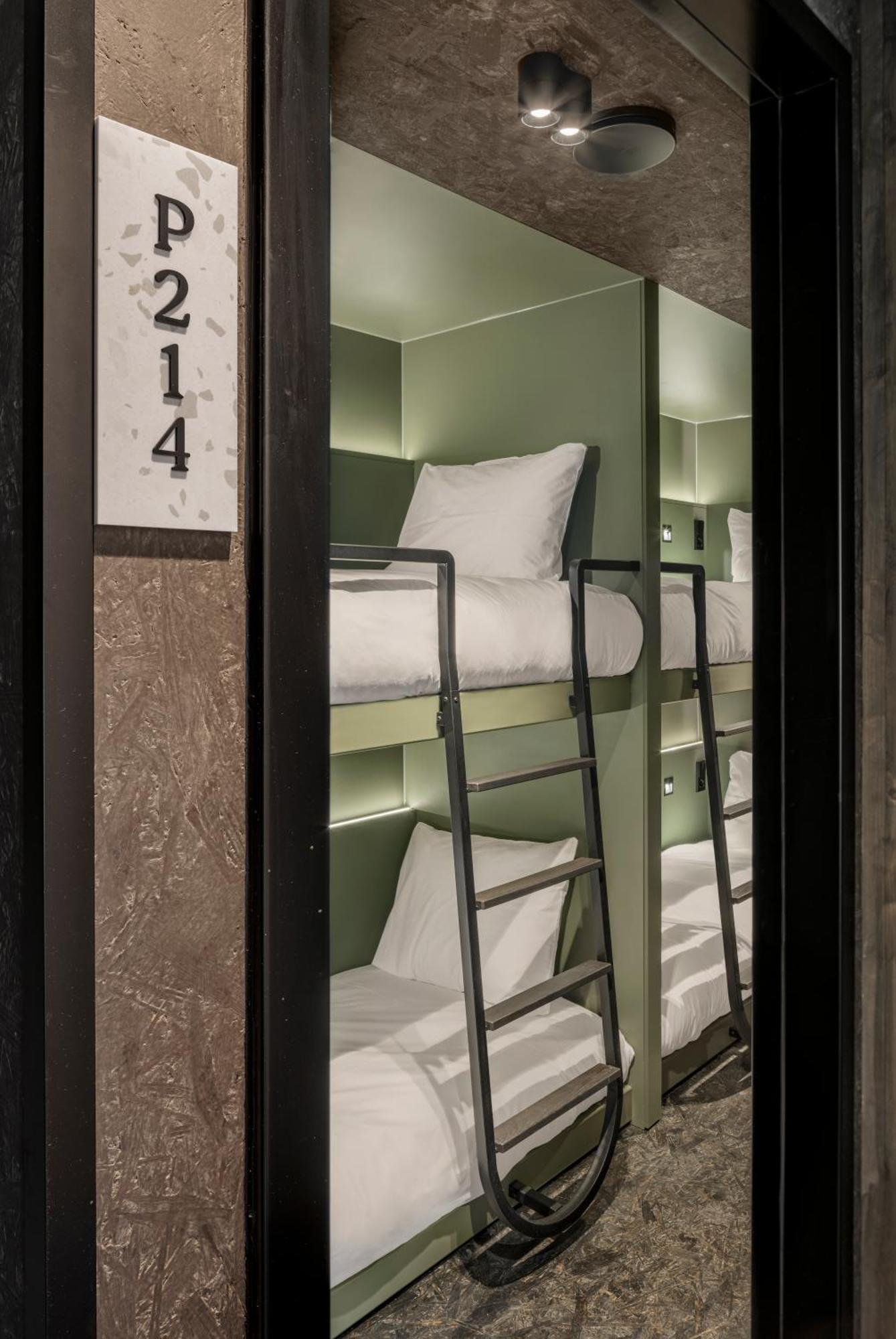 Hostel Pods By The Usual Rotterdam