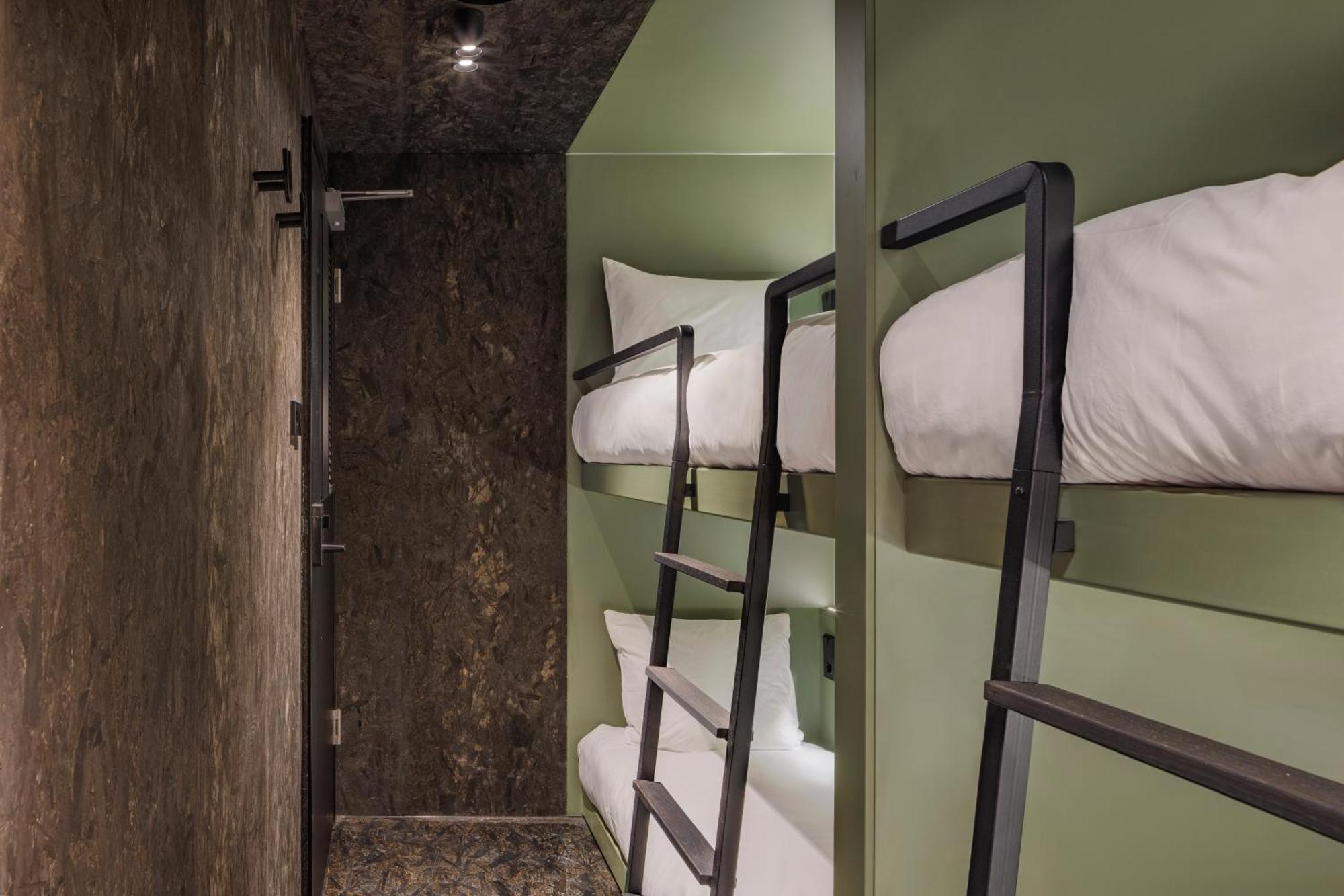 Hostel Pods By The Usual Rotterdam